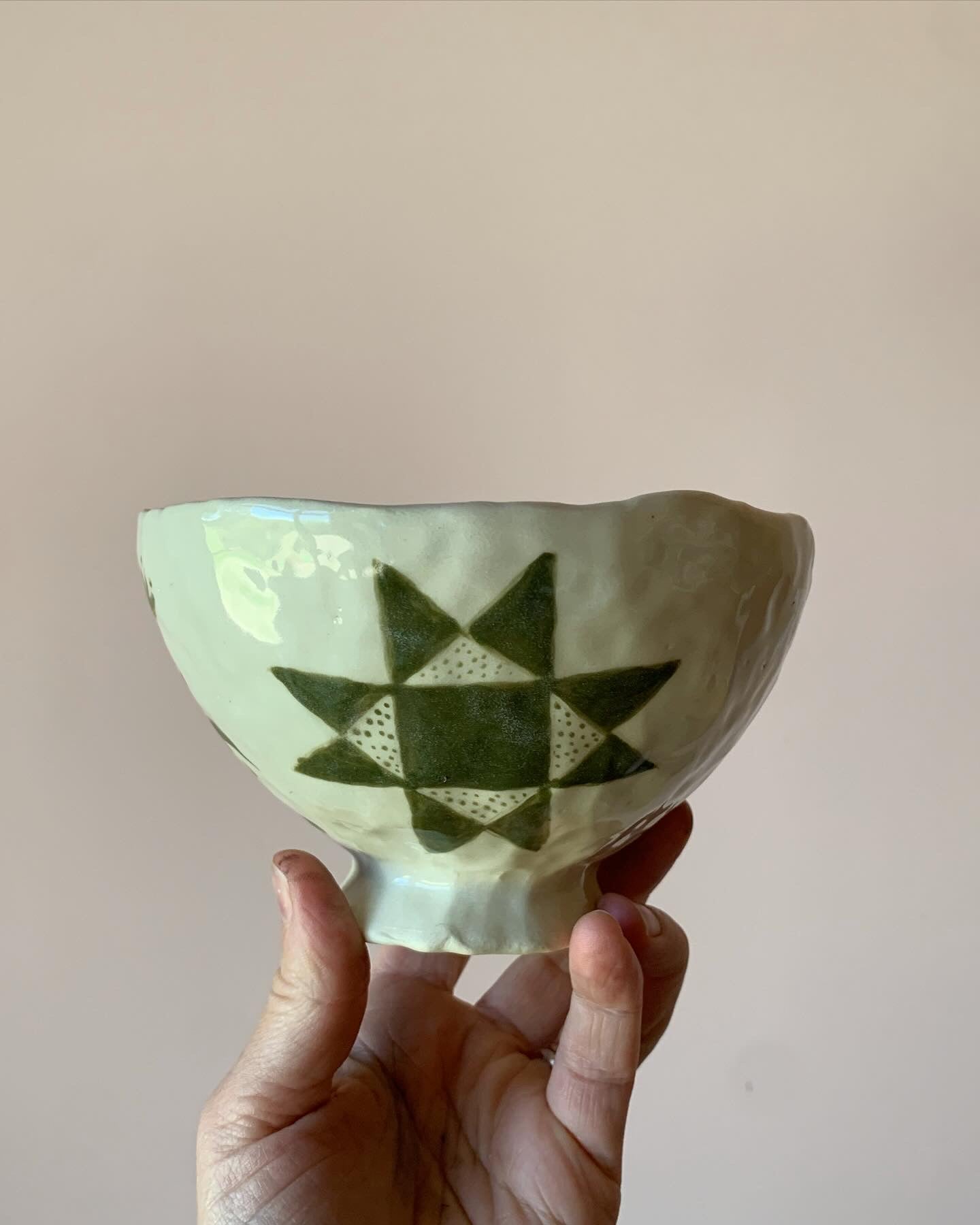 Leaf and 8 point star Bowl