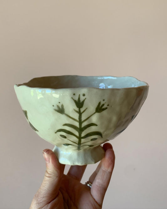 Leaf and 8 point star Bowl